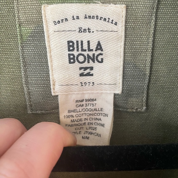Women’s Billabong Cotton Denim Camo Army Utility Jacket - Picture 5 of 5
